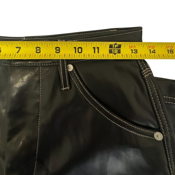 BLANKNYC The Baxter Ribcage Straight Leg Vegan Leather Pants Black Size 26 - Picture 7 of 8